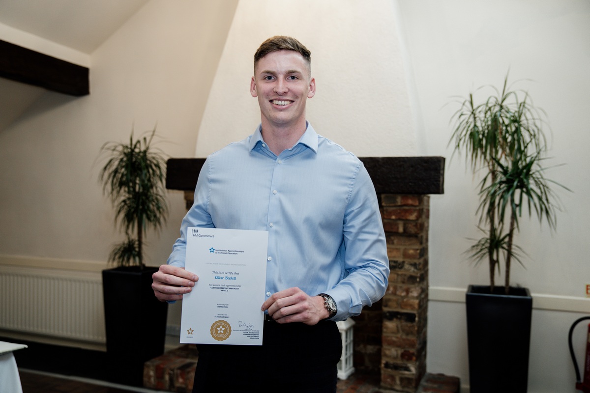 Ollie with his certificate_re